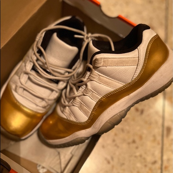 Air Jordan 11 “Closing Ceremony” - Picture 4 of 5